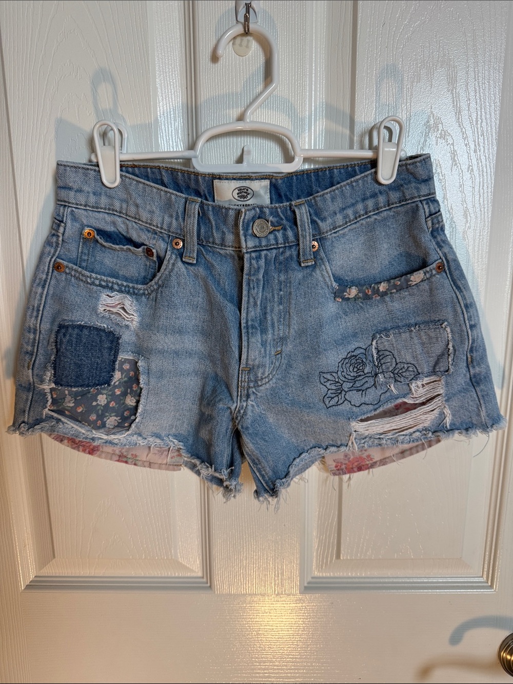 Lucky Brand Women’s (Sz 2) Embroidered & Patch Denim Shorts - Floral Detail